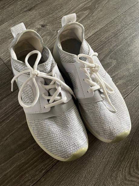 Dámske tenisky s pamäťovou vložkou, 37