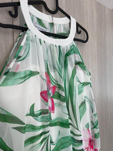 Krasne letne saty, s