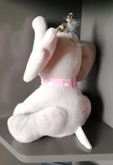 Sivý plyšový sloník., 