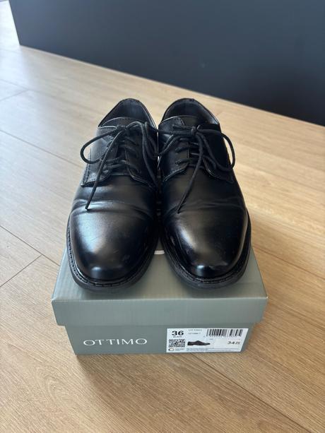 Spoločenské topánky, 36