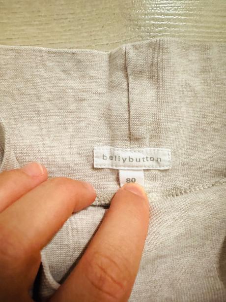 Nohavice s vysokým pásom, 80