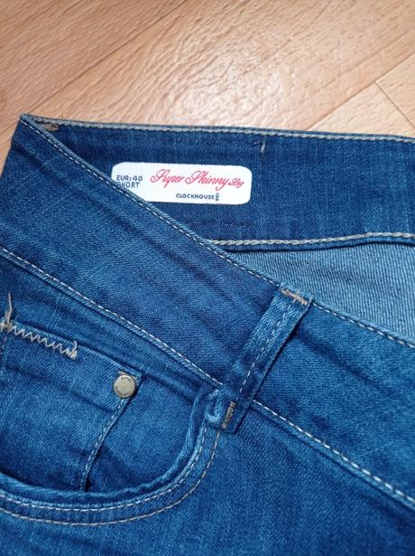 Maxi balik kvalitnych riflí, nohavic vyborny stav, m