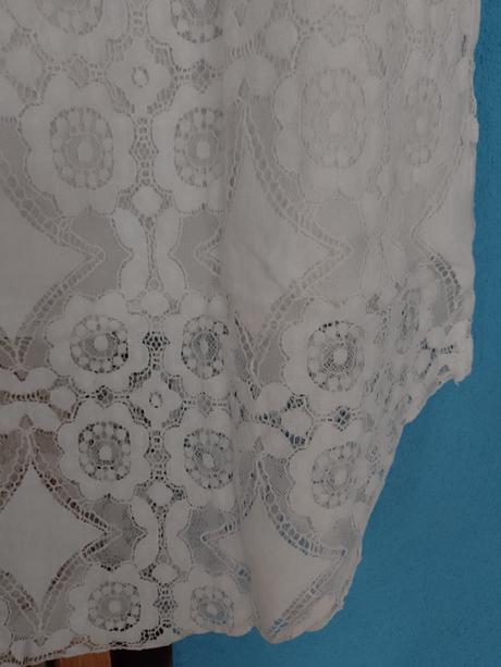 2x dámske čipkované šatočky v. s, s