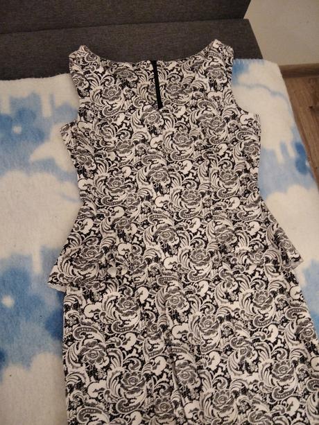 Šaty veľkosť 34, f&f,34