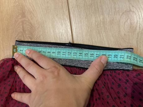 Tylová sukňa (veľ.98/104), 104