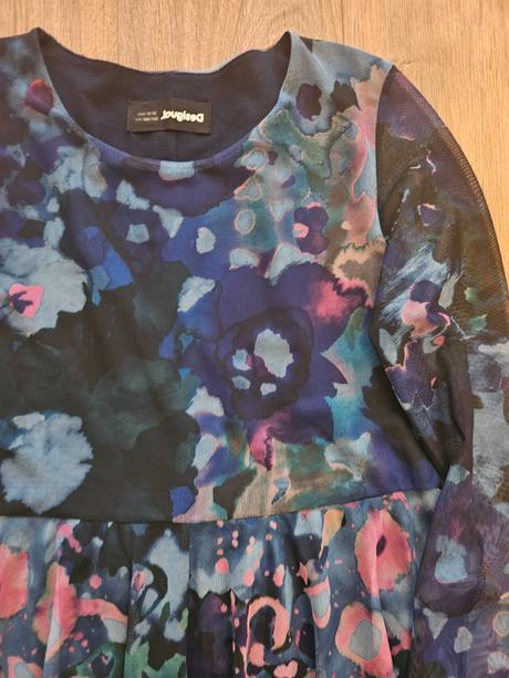 Saty desigual, desigual,152