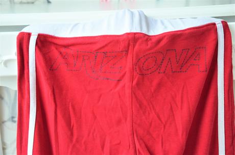 Červené tepláky s nápisom na zadku arizona-128, 128