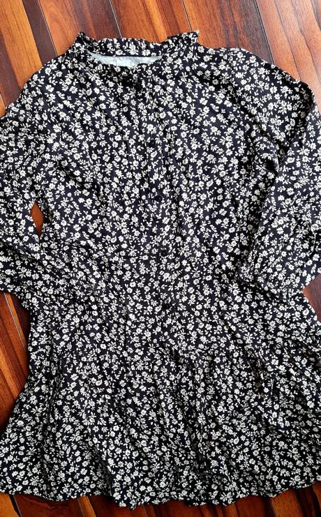 Saty s gombickami, zara,122