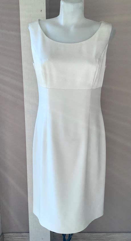 Krásne šaty vera mont, 40