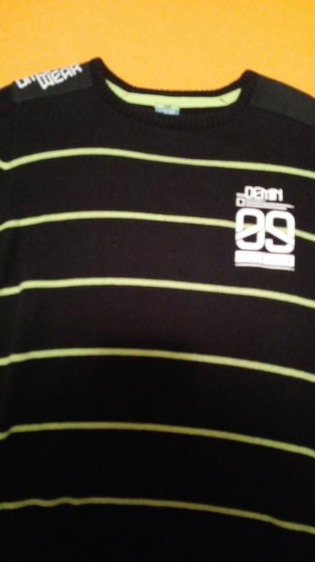 Chlapčenský sveter, 128