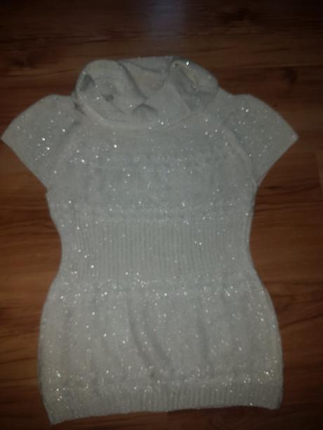 Zaujímavá vesta,pončo,sveter, s