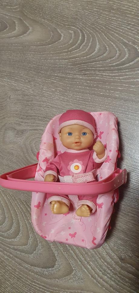 Vanicka s babikou a babika vo vajicku, 