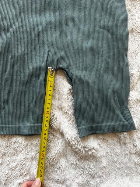 Športové kratasy, xs