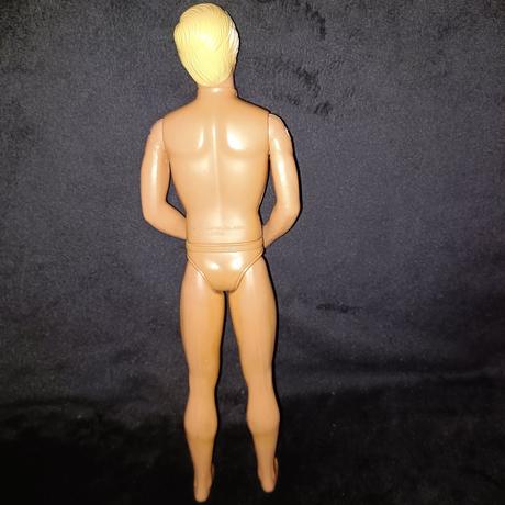 Barbie ken retro,
