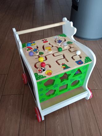 Predám učiaci vozík,