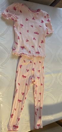 Nadherny set, sinsay,104
