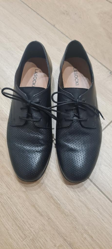 Šnurovacie poltopánky, lasocki,37