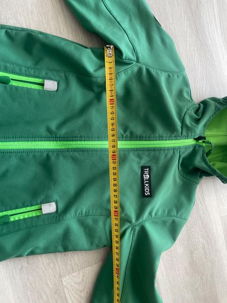 Softshellova bunda, trollkids,128