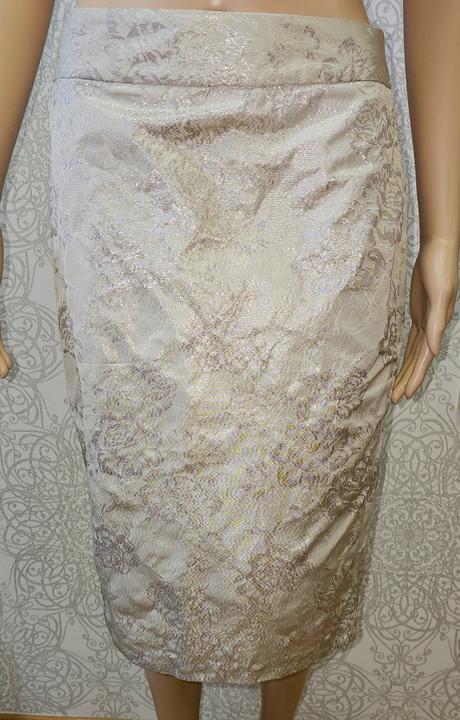 Sukňa s trblietavým vzorom, 38
