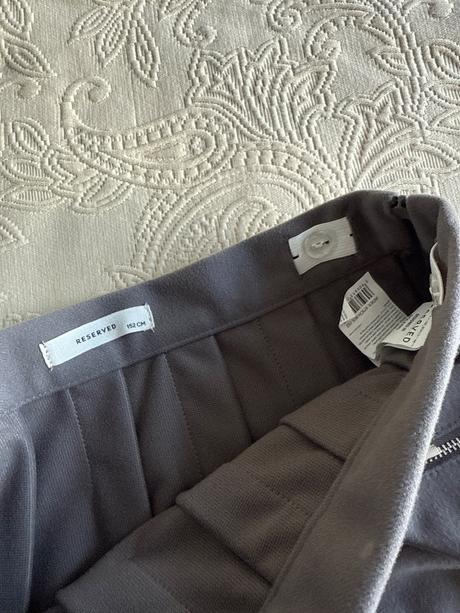 Tepla sklamaná sukňa s vreckom srdiečko, reserved,146