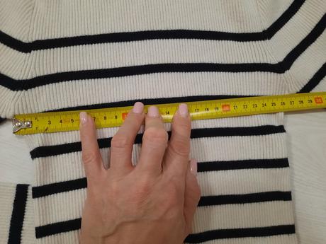 Crop svetrík, pull&bear,xs