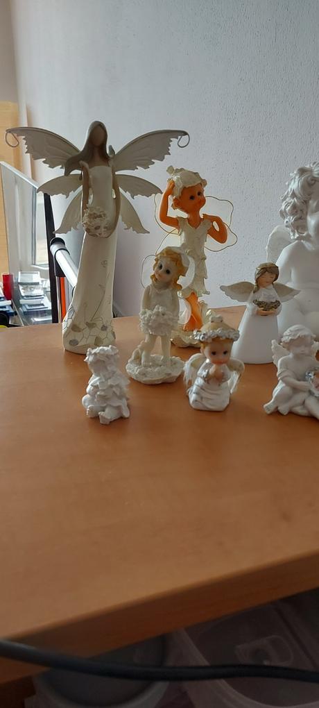 Zbierka anjelikov,anjel,anjeli,