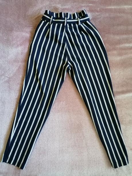 Pruhované nohavice, stradivarius,xs