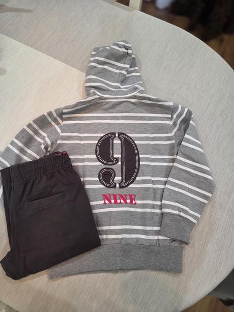 Tepláková súprava, 128