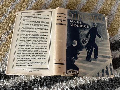 Diplomat i. (1952),