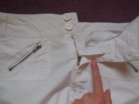 Biela športová sukna, s