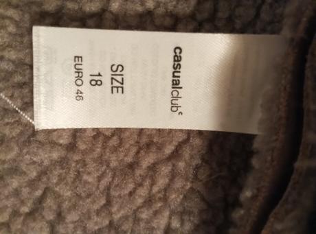 Teplá vesta bez rukávov, 46