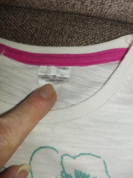 Predĺžené tričko, 158