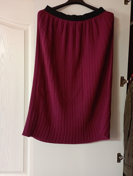 Fialová sukňa, esmara,38