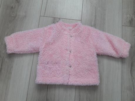 Ružový mäkkučký svetrík, 62