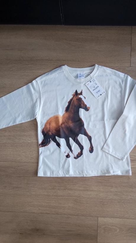 Tričko s koňom zn.zara, zara,140