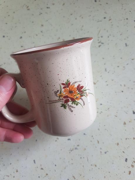 Retro hrnček/pohár/šálka, 