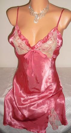 Lososova romanticka kosielka satenova, s