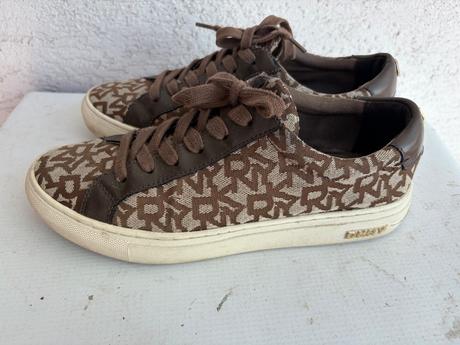 Dkny znackove tenisky 37m, 37