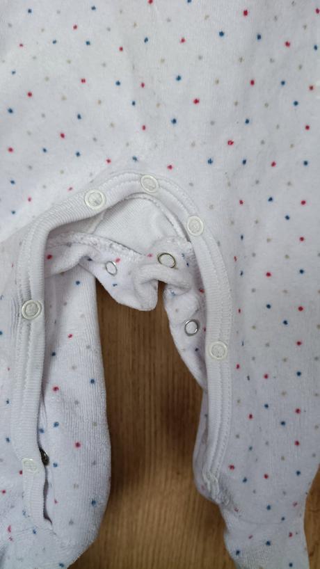 Dupačky s mackom, 62