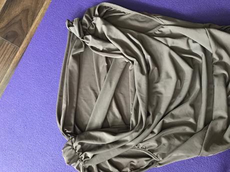 Krátke elegantné šaty, m