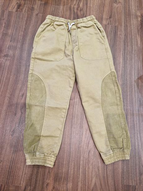 Nohavice, reserved,140