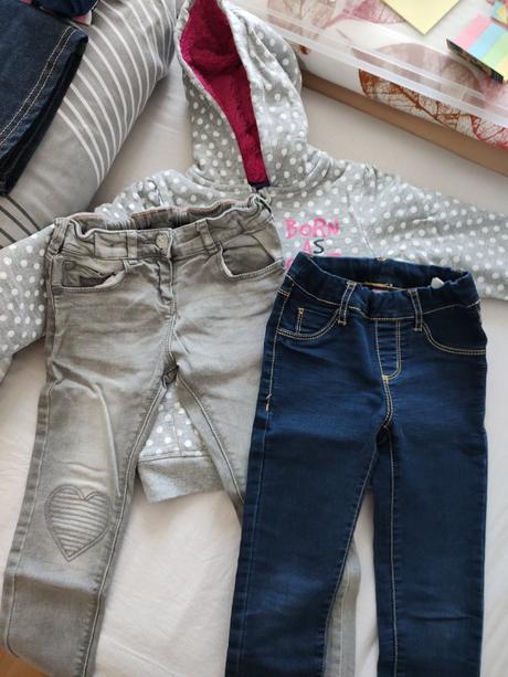 Balík oblečenia, 104–116