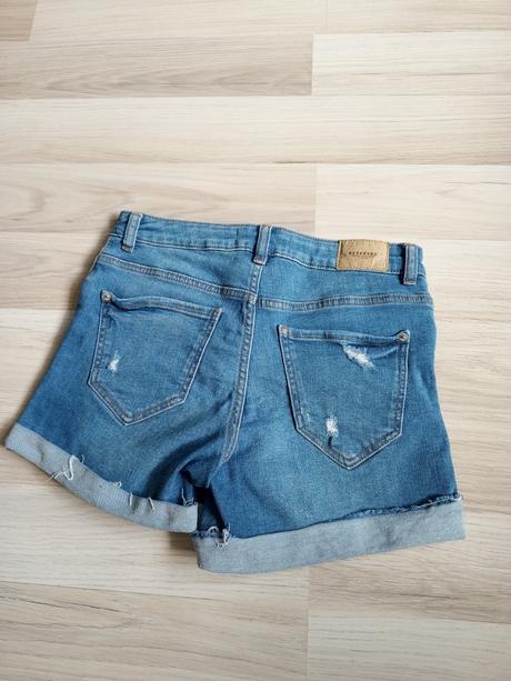 Dámske kraťasy, reserved,38