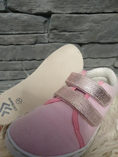 Barefoot tenisky, 31