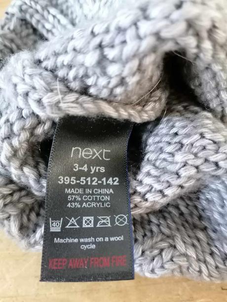 Čiapka next, next,104