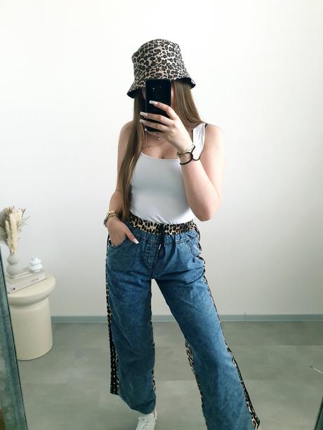 Extravagantné leo nohavice s/m, s