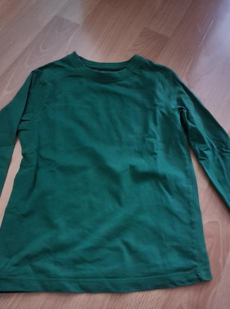 Tmavozelená tricko, kik,116