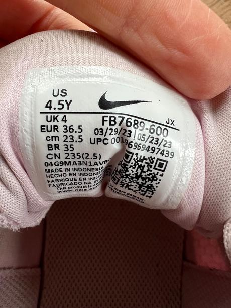 Nike tenisky, nike,37