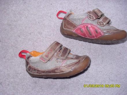Topánočky, clarks,<17