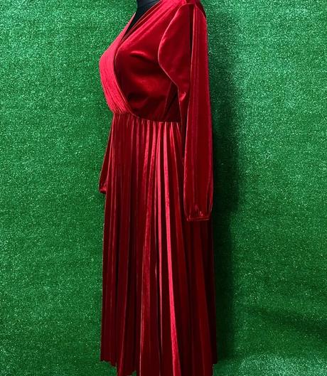 Dámske šaty senes - vel.m, m